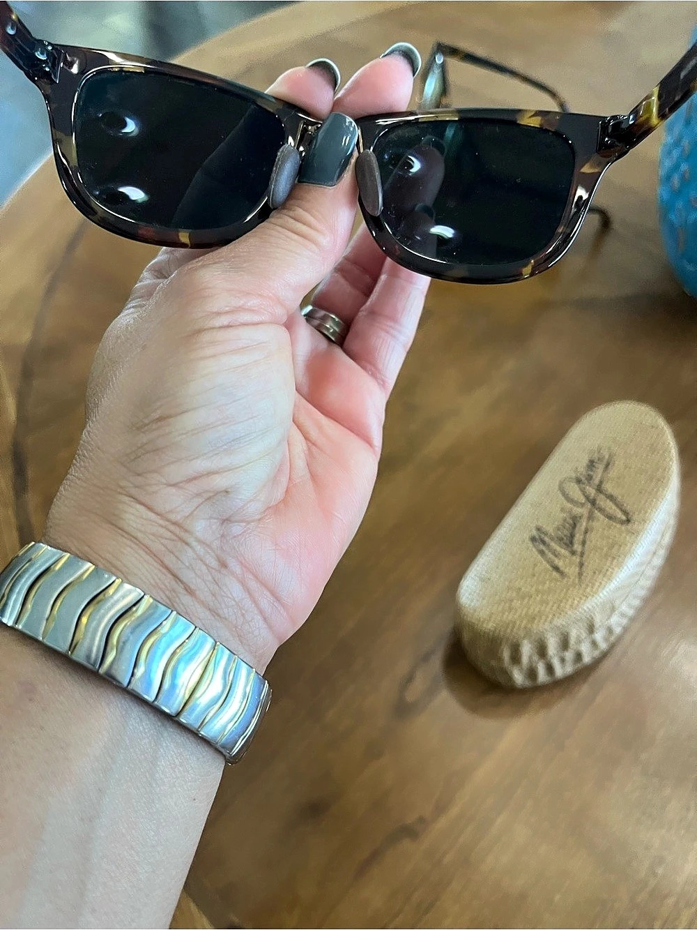 Maui Jim Tortoiseshell Sunglasses in Brown & Black Like New